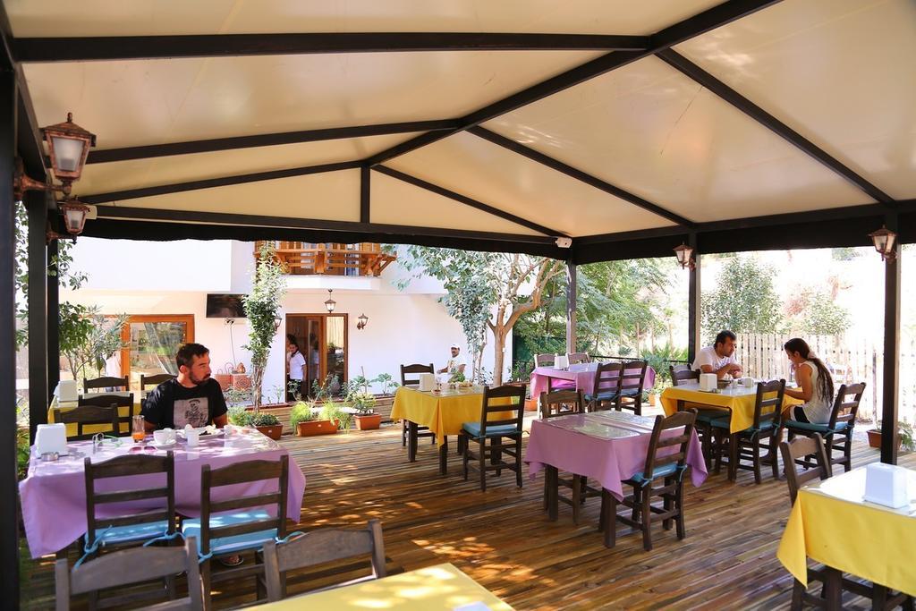 Akyaka Yali Capkini Hotel Екстериор снимка