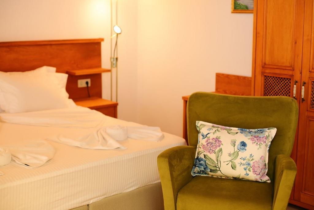 Akyaka Yali Capkini Hotel Стая снимка